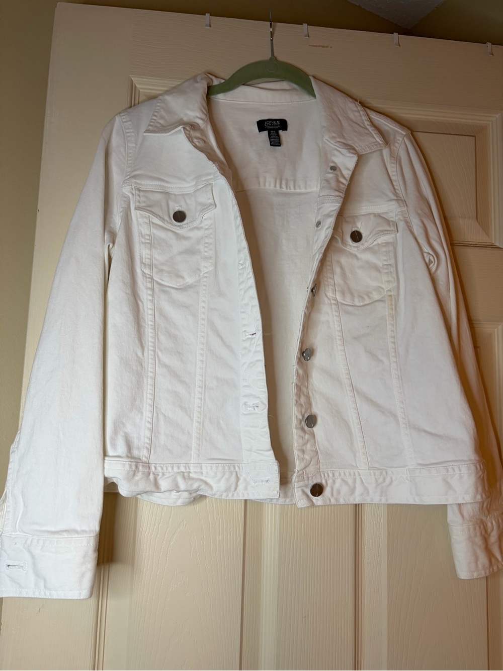 Jones New York White Denim Jacket - Classic Women's Trucker